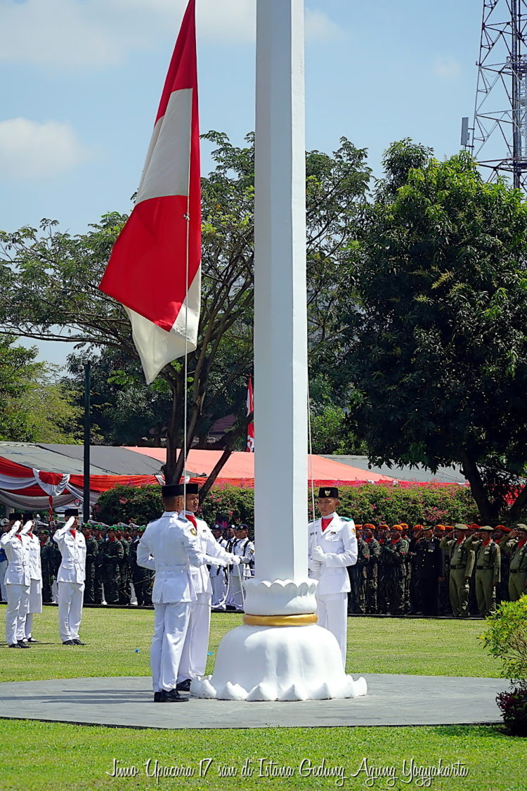 makna bendera merah putih