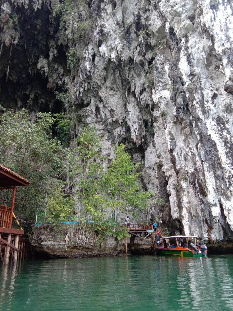 raja ampat dimana