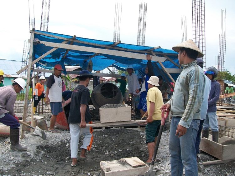 gotong royong endank soekamti