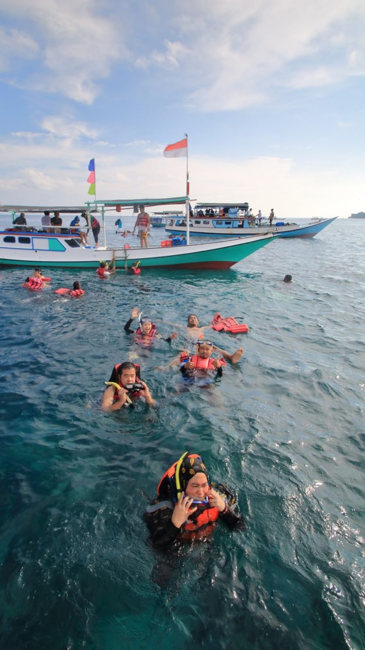 ke karimunjawa dari semarang