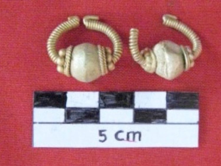 Benda Emas Peninggalan di Candi III Kerajaan Kota Kapur