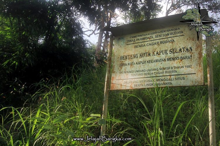 Benteng pertahanan bagian Selatan Kerajaan Kota Kapur