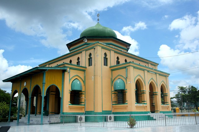 Masjid Agung Syahabuddin Peninggalan Kerajaan Siak di Riau