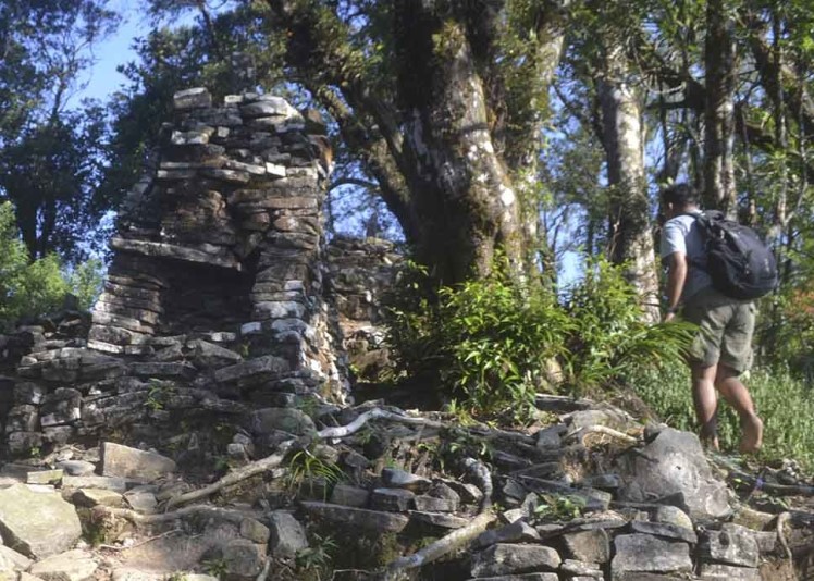 Peninggalan Kerajaan Hindu Budha Kalingga Candi Angin