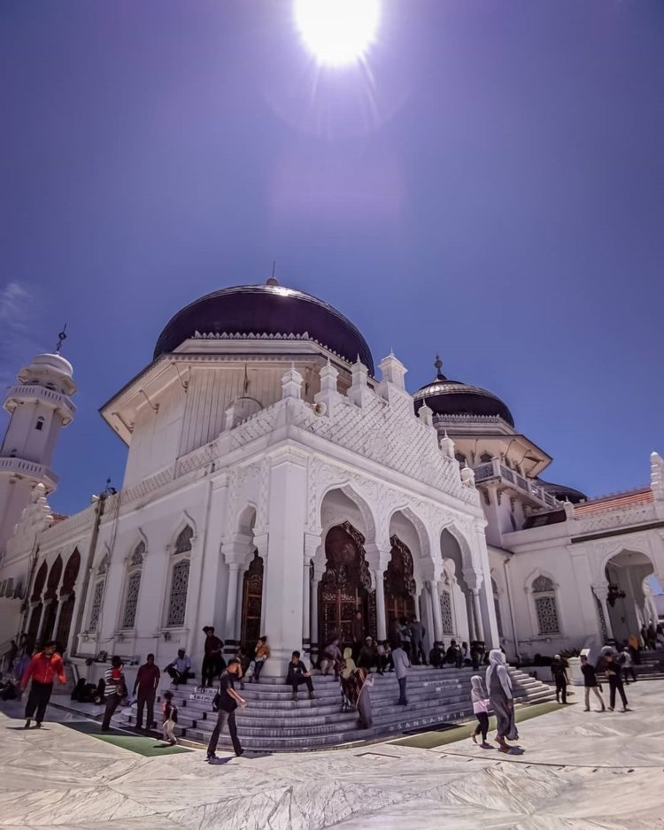 masjid baiturrahman kerajaan di indonesia aceh darussalam
