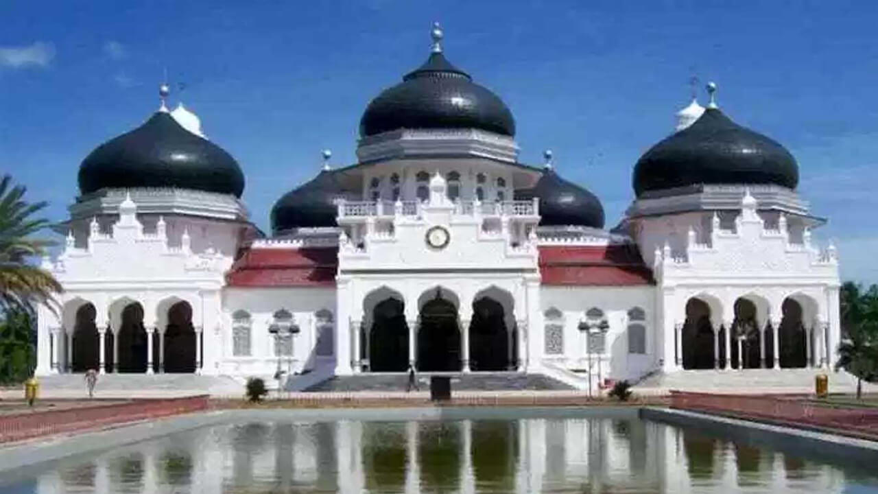 20+ Kerajaan Islam di Indonesia (PENINGGALAN, SEJARAH, LETAK)