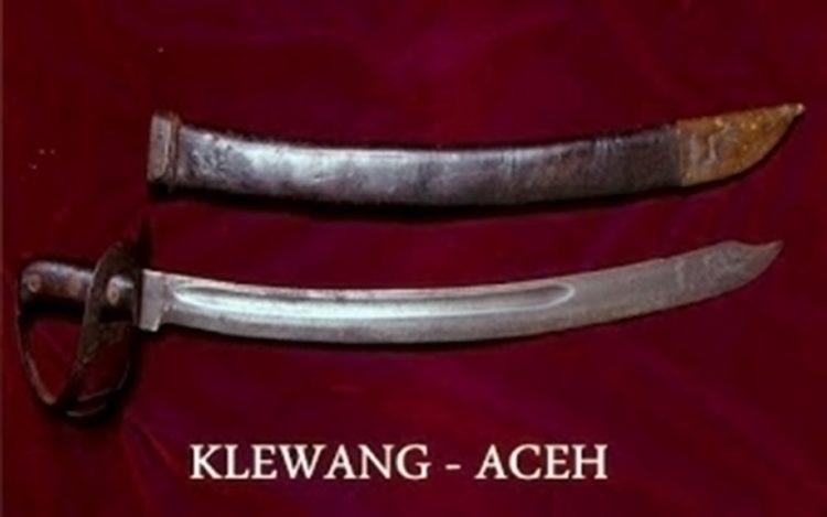 Kliwang sebagai senjata tradisional aceh