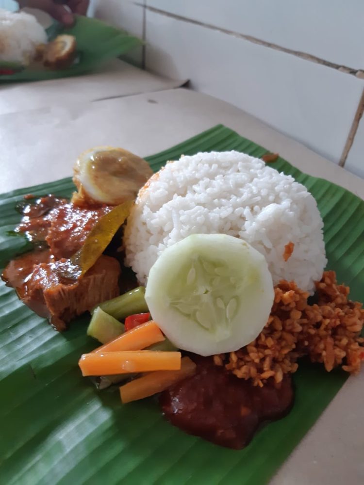 sego bungkus Makanan khas Banyuwangi