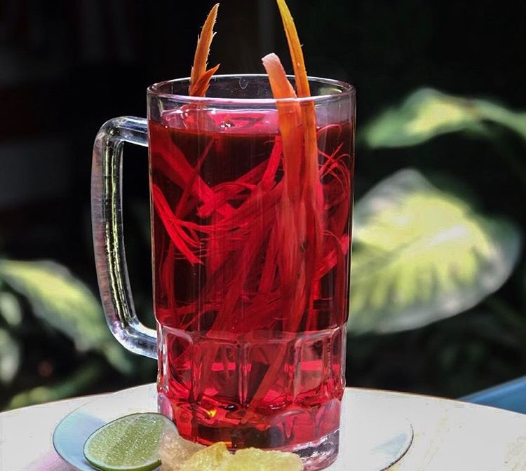 wedang secang minuman dan Makanan khas Banyuwangi