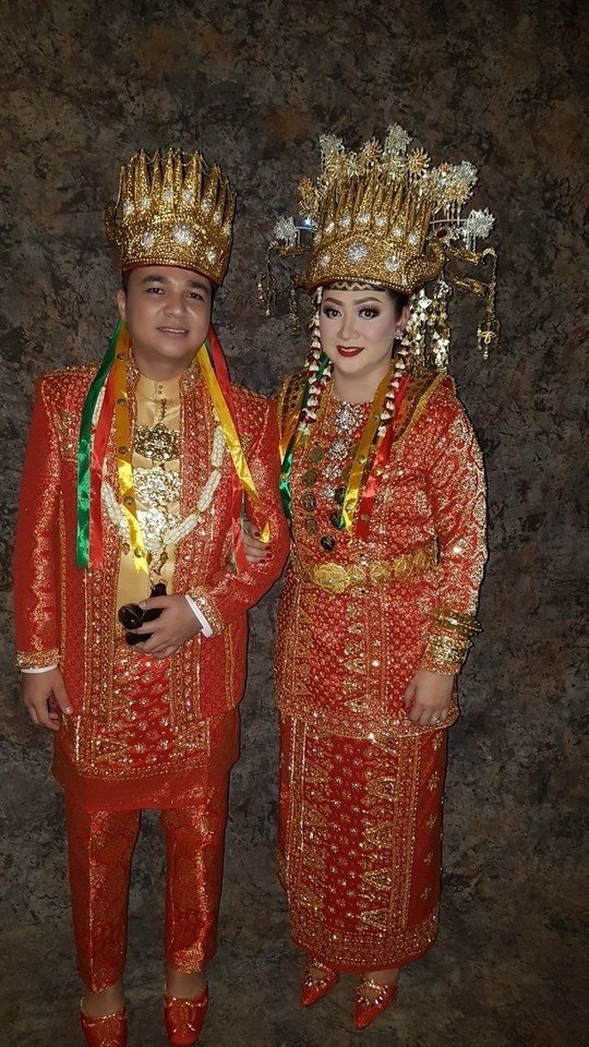 pakaian adat bengkulu untuk mempelai pengantin