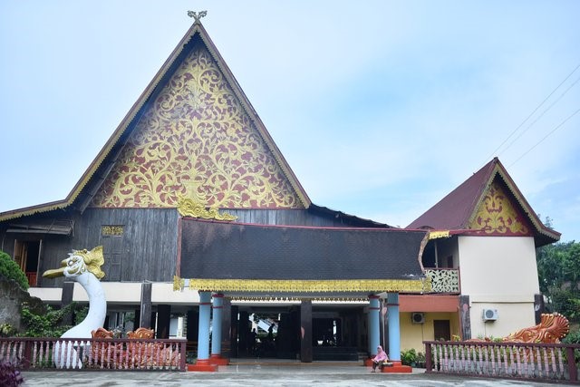 Ruumah adat Jambi Kajang Leko di Anjungan Jambi di TMII