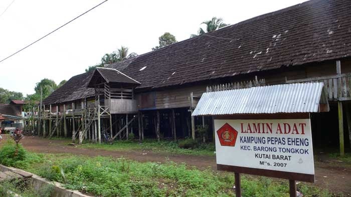 Jenis Rumah Adat Lamin Pepas Eheng