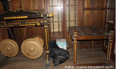 ruang kamar tidur Rumah Adat Souraja Sulawesi Tengah