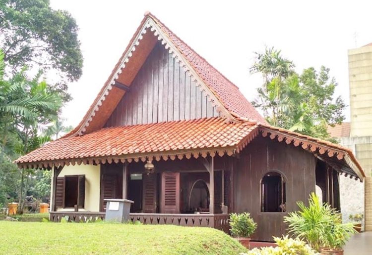 Contoh rumah adat Jawa Betawi Rumah Kebaya