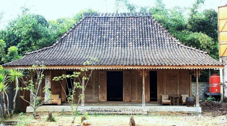 Contoh Rumah adat Jawa Rumah Kampung