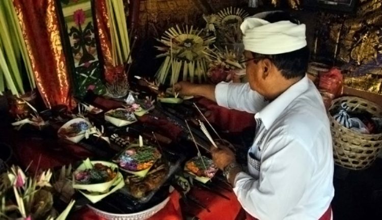 Senjata tradisional bali memiliki fungsi reeligius