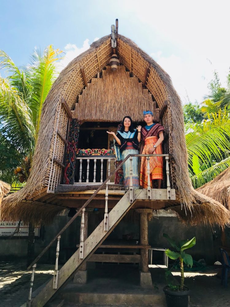 gambarbale lumbung rumah adat lombok