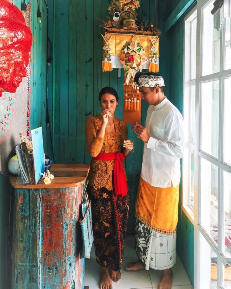 Ciri khas baju adat Bali