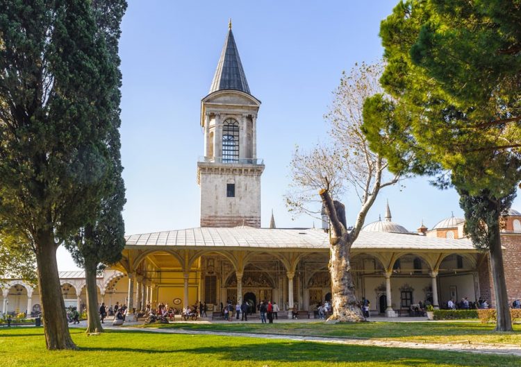 istana topkapi adalah warisan kerajaan ottoman