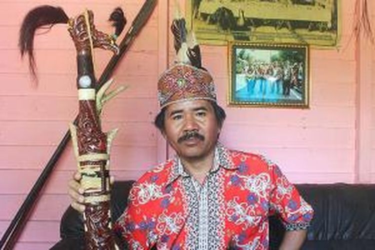 kepercayaan tentang mandau senjata tradisional kalimantan tengah