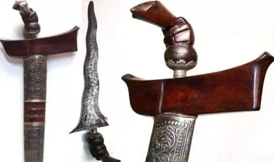 keris adalah senjata tradisional riau