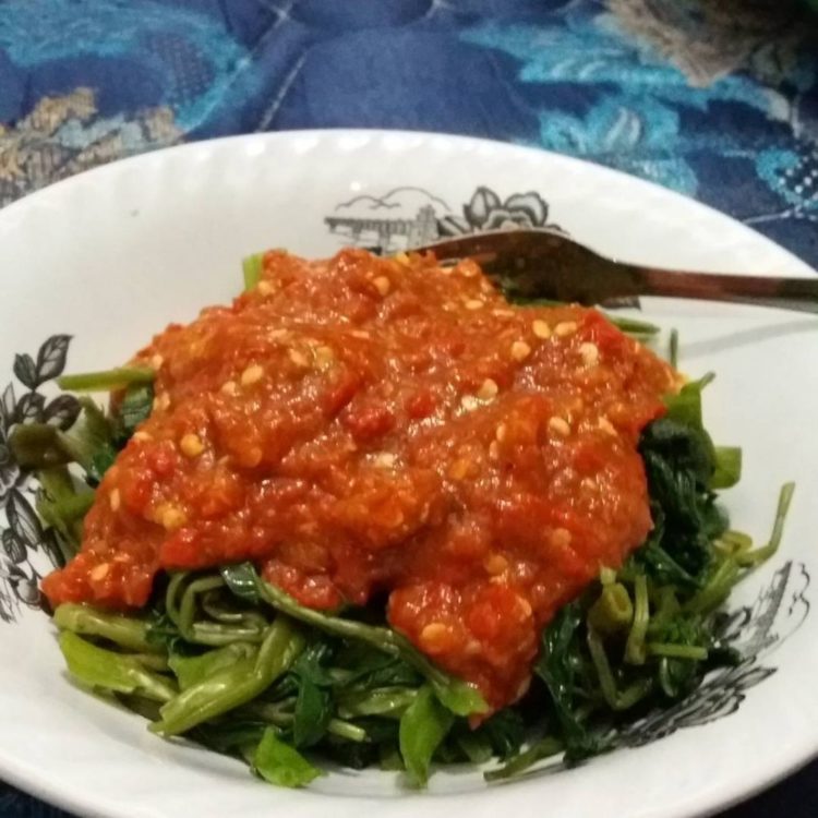 sambal asem makanan khas Cirebon