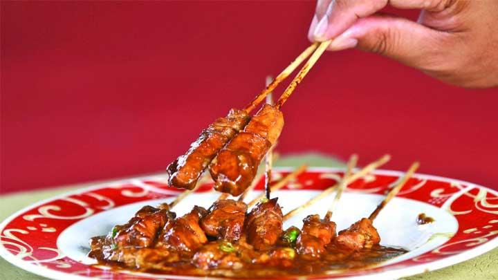 sate tuhuk makanan khas Lampung