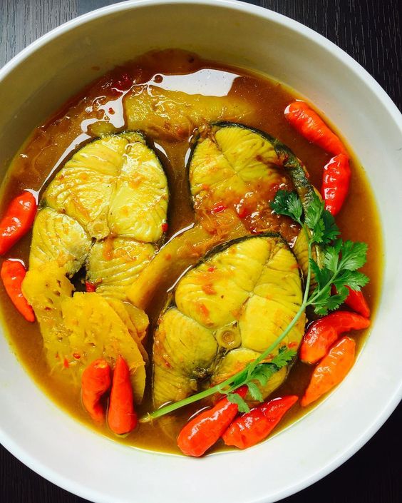 harga makanan khas Maluku Ikan Kuah Kuning