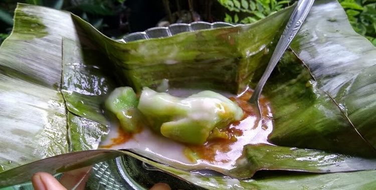 foto makanan khas bengkulu kelicuak