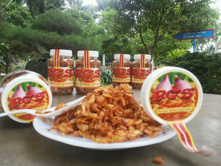 harga makanan khas palembang bawang goreng pedas