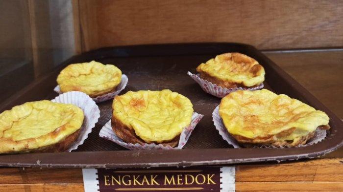 pengertian makanan khas palembang engkak mendok