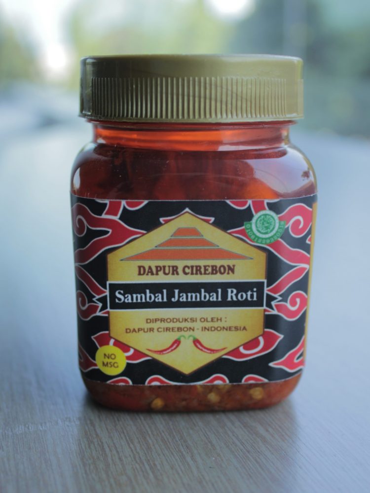 Sambal Ikan Jambal Roti salah satu oleh oleh khas cirebon