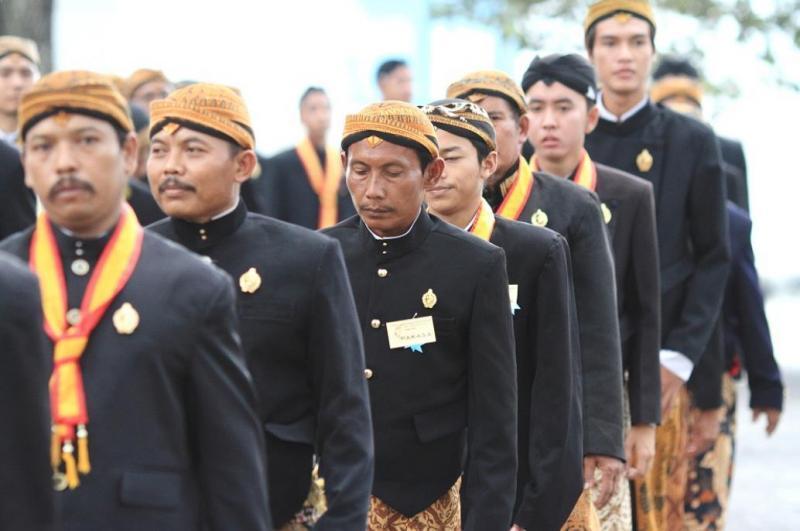 jawi jangkep gambar pakaian adat jawa tengah