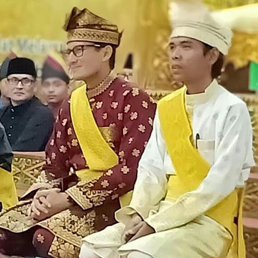 6+ Pakaian Adat Riau (MACAM, NAMA, PENJELASAN, KEUNIKAN)