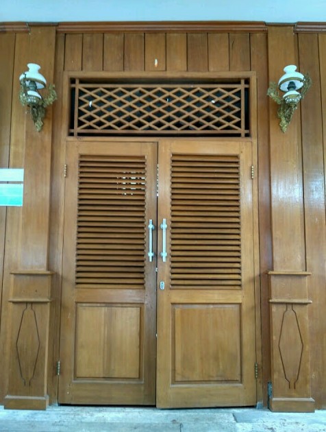 gambar pintu ruma kebaya