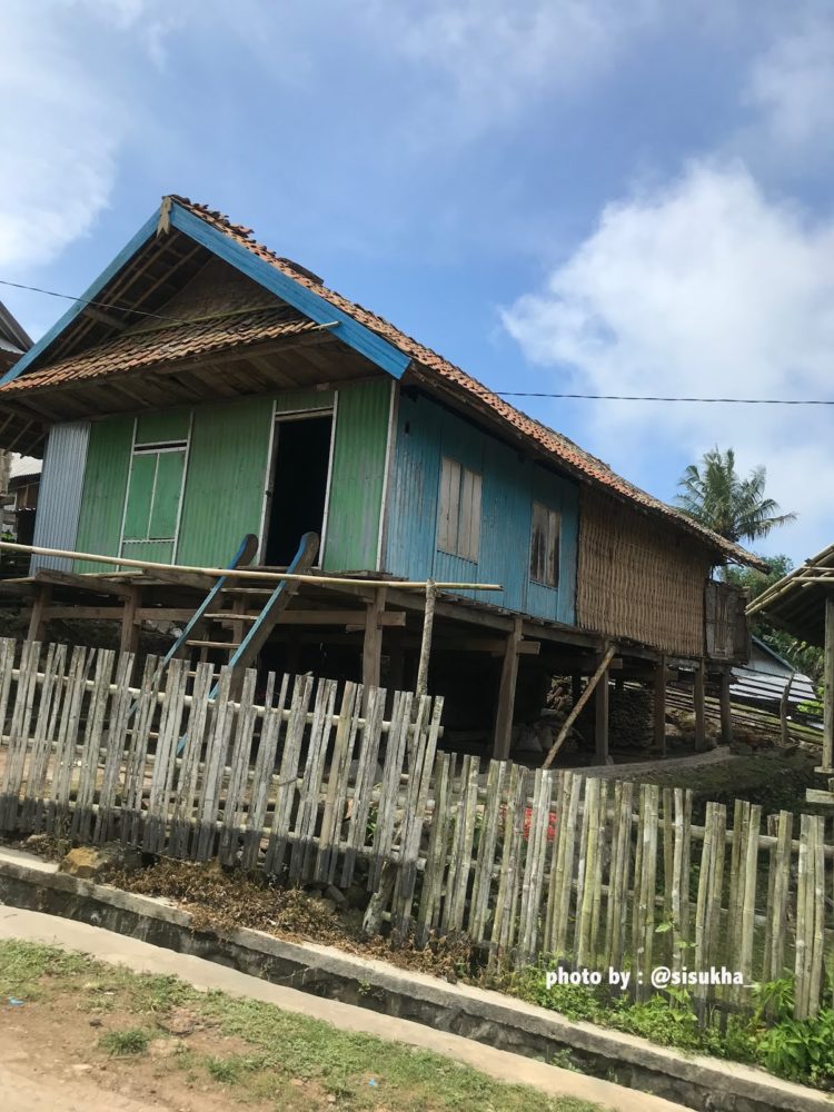 3 Rumah Adat Sumbawa PENJELASAN GAMBAR NAMA 