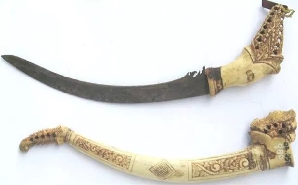 pudoi adalah senjata tradisional aceh 