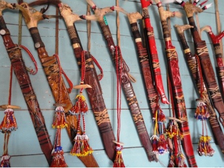 mandau adalah senjata tradisional kalimantan timur 