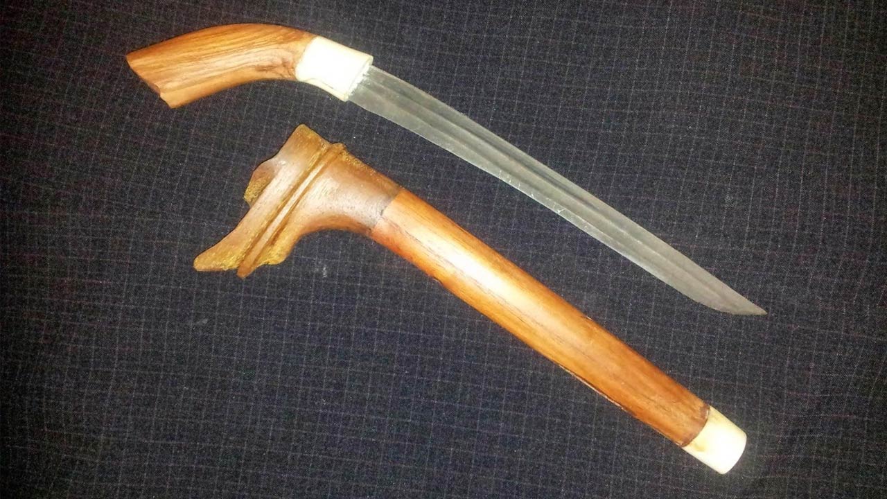 senjata tradisional 