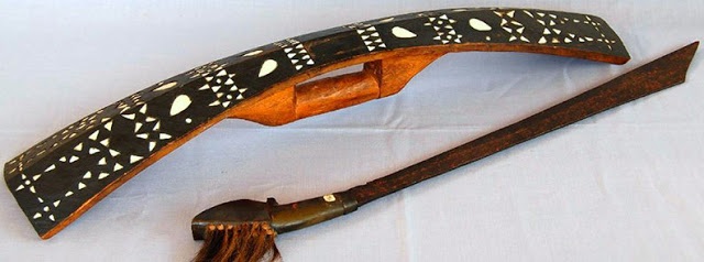 parang salawaku adalah senjata tradisional maluku 