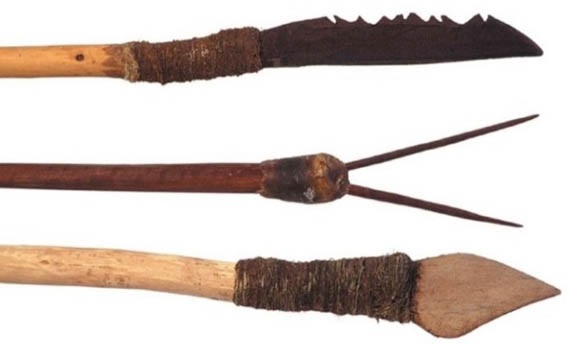 tombak adalah senjata tradisional papua barat 