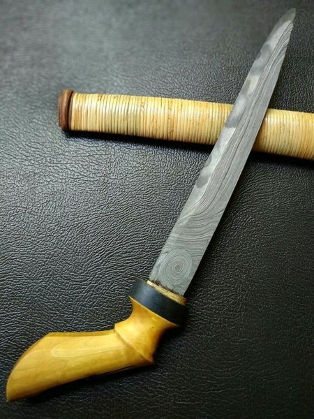 kawali luwu adalah senjata tradisional sulawesi barat 