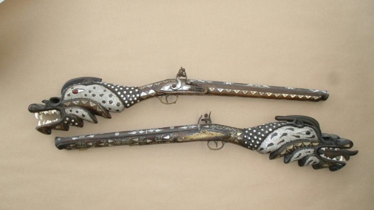 senjata tradisional yogyakarta bedil