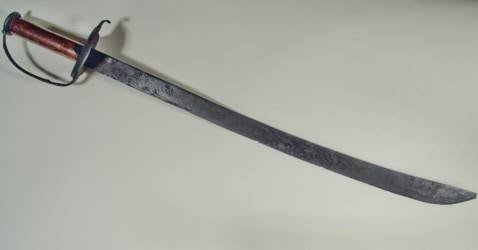 pedang adalah senjata tradisional yogyakarta 