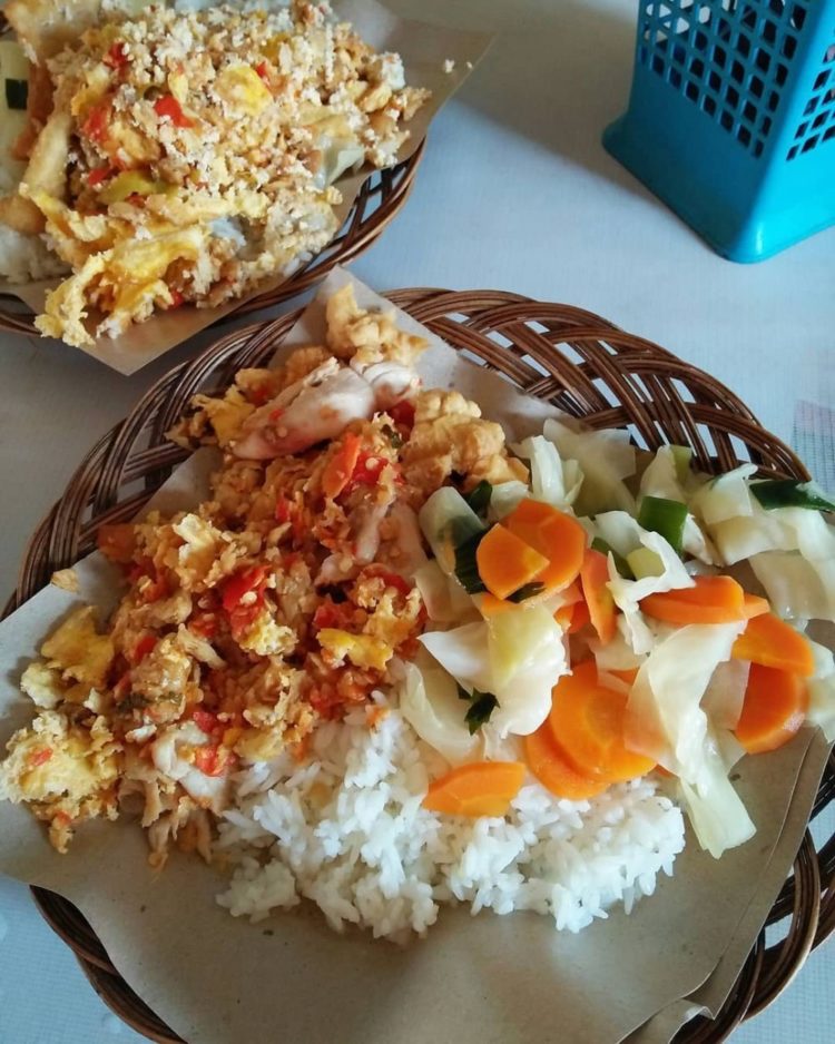 Foto Ayam Geprek Makanan Khas Jogja