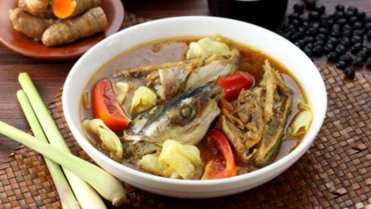 Makanan khas kalimantan Selatanbernama garang asam atau asam asam banjar