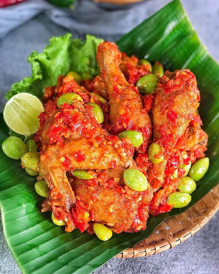 Gambar Ikan Balado Makanan Khas Sumatera Barat