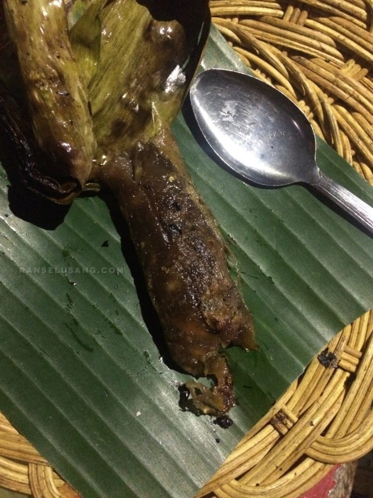 Makanan khas Gorontalo dan penjelasannya bernama ilabulo
