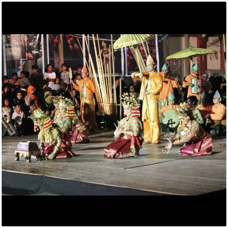 instrumen musik pengiring tari gending sriwijaya