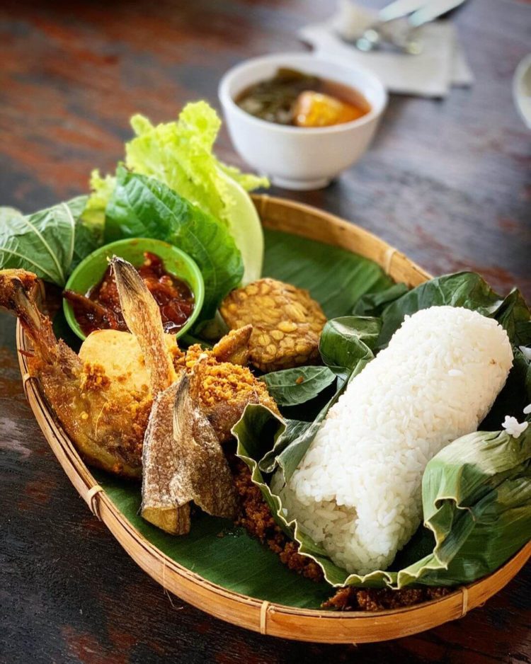  Gambar Nasi Timbel Makanan Khas Bandung